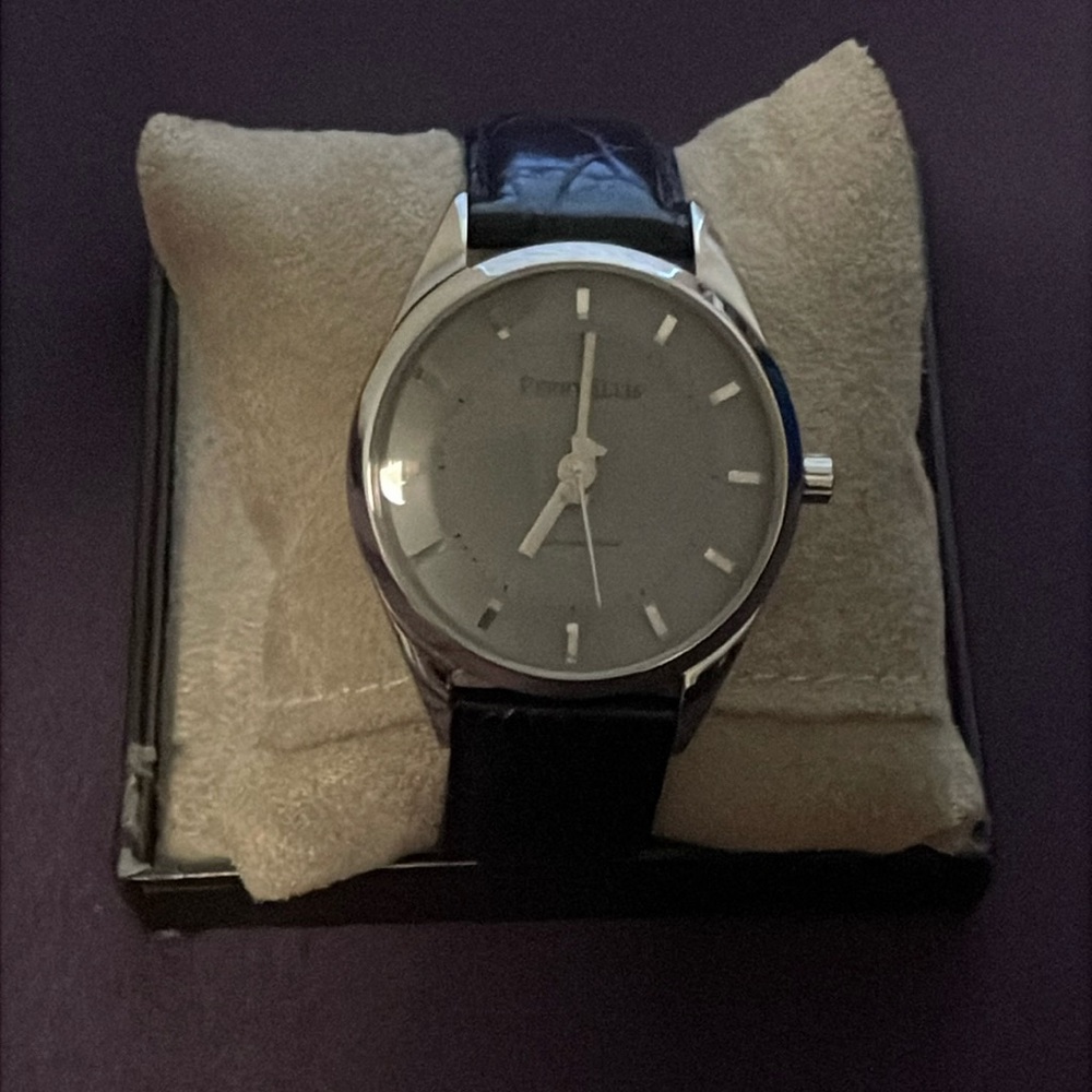 Men’s Perry Ellis watch